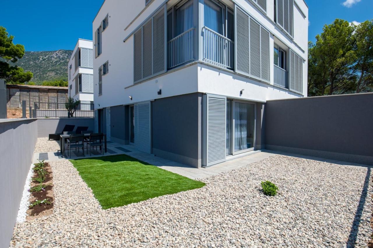 Dva Galeba Apartment