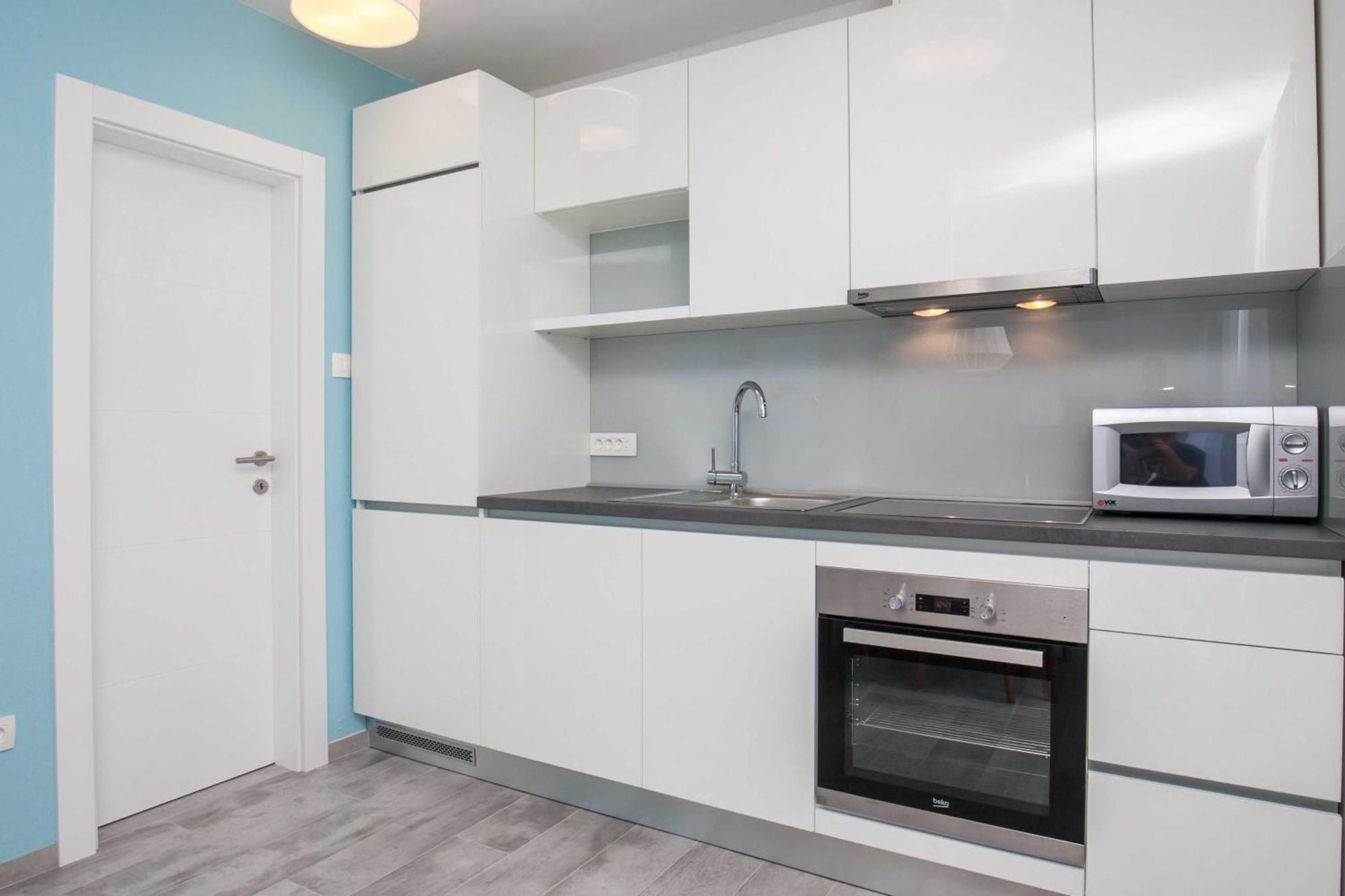 Dva Galeba Apartment *