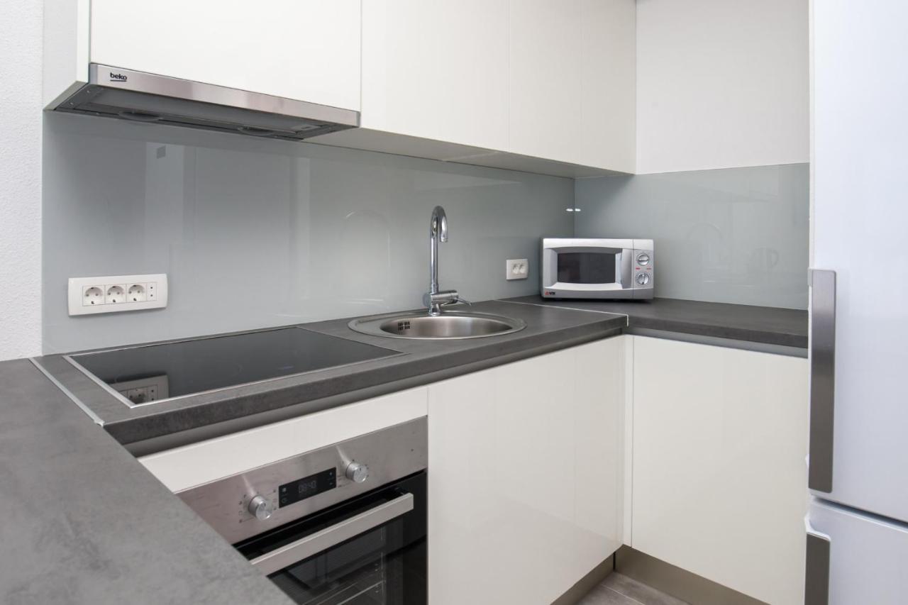 Apartment Dva Galeba *